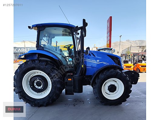 Machinery / Agricultural Machines / Tractors / New Holland / TR6.125S