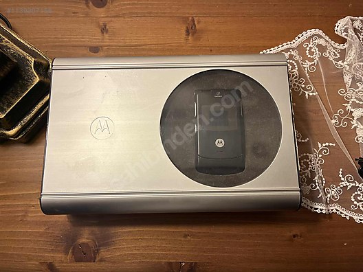 Used & Brand New Items / Cell Phones & Accessories / Cell Phones / Motorola / V3