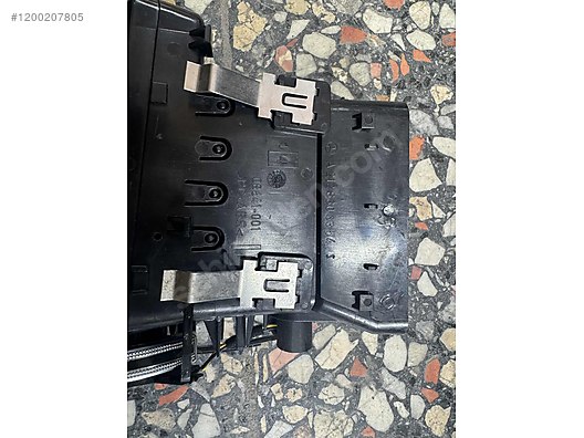 Vehicle Parts / Automotive Equipment / Spare Parts / Cars & SUVs / Heating & Ventilation & Air Conditioning