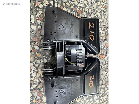 Vehicle Parts / Automotive Equipment / Spare Parts / Cars & SUVs / Heating & Ventilation & Air Conditioning