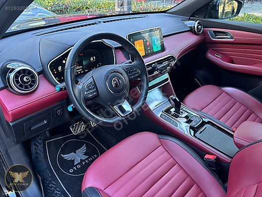 OTOFENİX 2023 MG HS 1.5 T-GDI LUXURY 360+CAM TAVAN HATASIZ