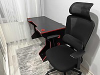 Oyuncu masası ve koltuk