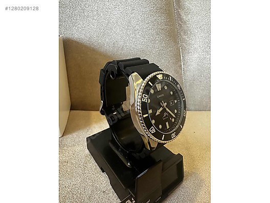 Used & Brand New Items / Watches & Clocks / Watches / Casio