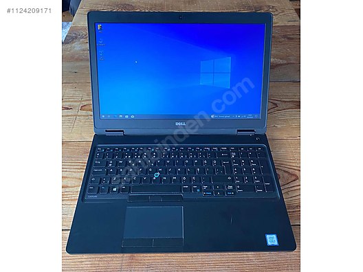 Dell / Dell Latitude 5580 Core i5-7300U 2.60GHz 16GB RAM -- 256GB