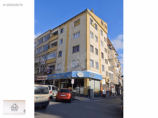 ÇARŞI MERKEZİNDE GENİŞ VE FERAH SATILIK DAİRE. #1283209279