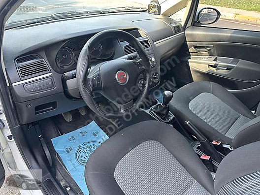 Vasıta / Otomobil / Fiat / Linea / 1.3 Multijet / Pop