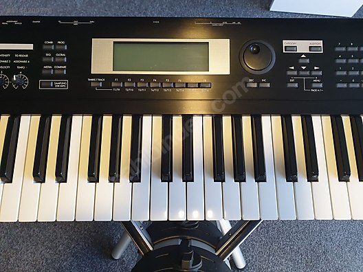 Korg tr on sale 61 price