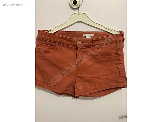 İkinci El ve Sıfır Alışveriş / Giyim & Aksesuar / Kadın / Giyim / Şort