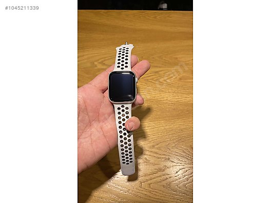 apple watch se nike edition