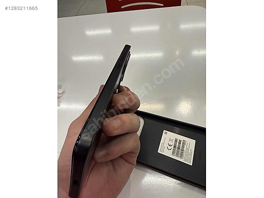 Used & Brand New Items / Cell Phones & Accessories / Cell Phones / Xiaomi / 14