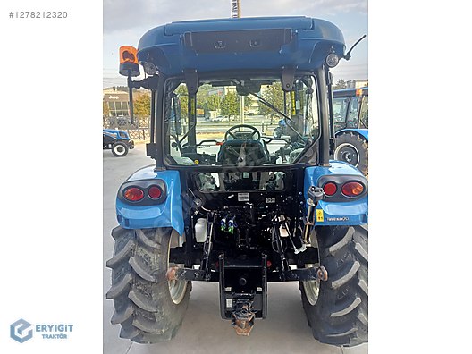 Machinery / Agricultural Machines / Tractors / New Holland / T4.70S