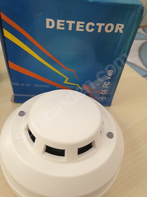 DEDEKTÖR FOTOSEL SİSTEMLİ YANGIN SENSÖRÜ