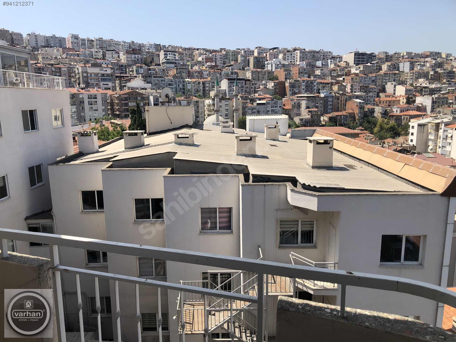 FIRSAT!!! KARATAŞ�TA DENİZ MANZARALI GENİŞ FERAH DAİRE Satılık Daire