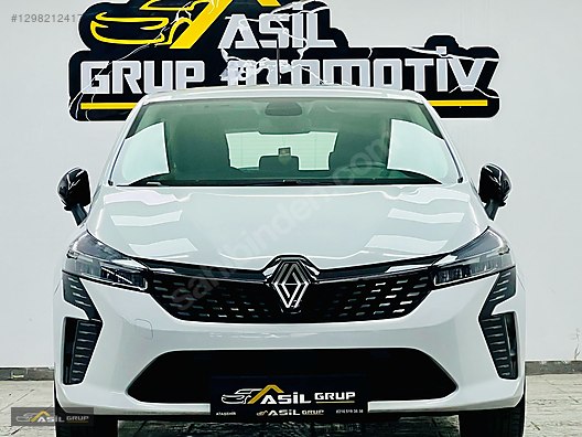 Renault Clio 1.0 TCe Evolution 2024