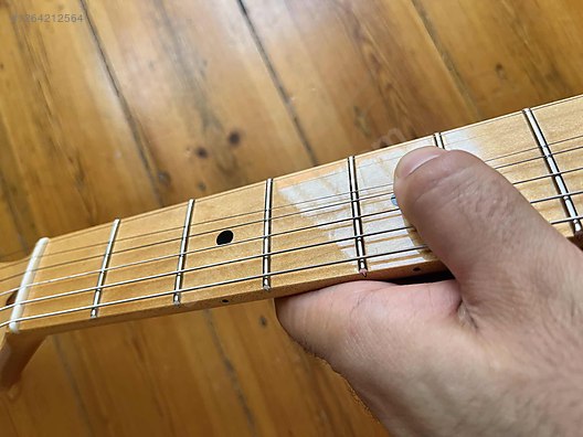 İkinci El ve Sıfır Alışveriş / Müzik / Müzik Aletleri / Telli Çalgılar / Gitar / Elektro