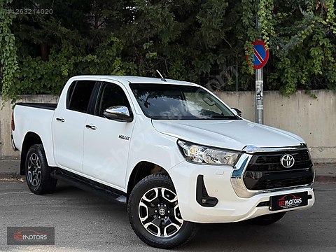 RED MOTORS-TOYOTA HILUX 2.4 4X4 ADVENTURE-HATASIZ-SERVİS...