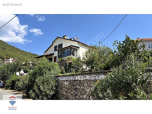 Kazdağı Eteklerinde Doğa ile Bütünleşen Eşsiz Villa Fırsatı