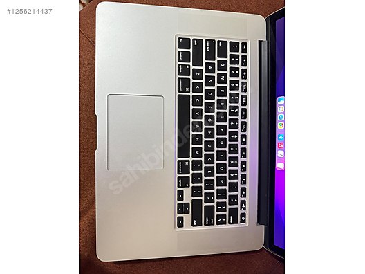 Apple Macbook / MacBook Pro (Retina, 15-inch, Mid 2015) A1398