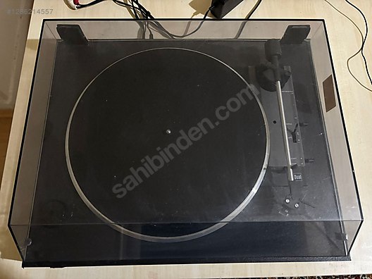Used & Brand New Items / Home Electronics / Home Audio / Record Player & Turntable