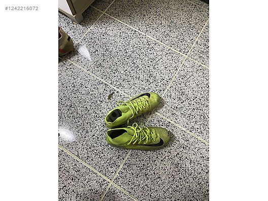 Used & Brand New Items / Sports / Team Sports / Soccer / Shoes & Cleats