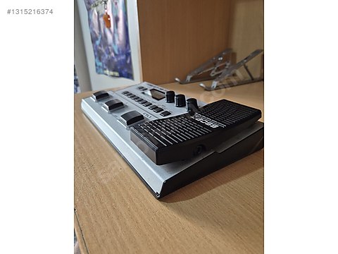BOSS GT 1- B PROSESOR - Prosesör ve Diğer Enstrüman Yan