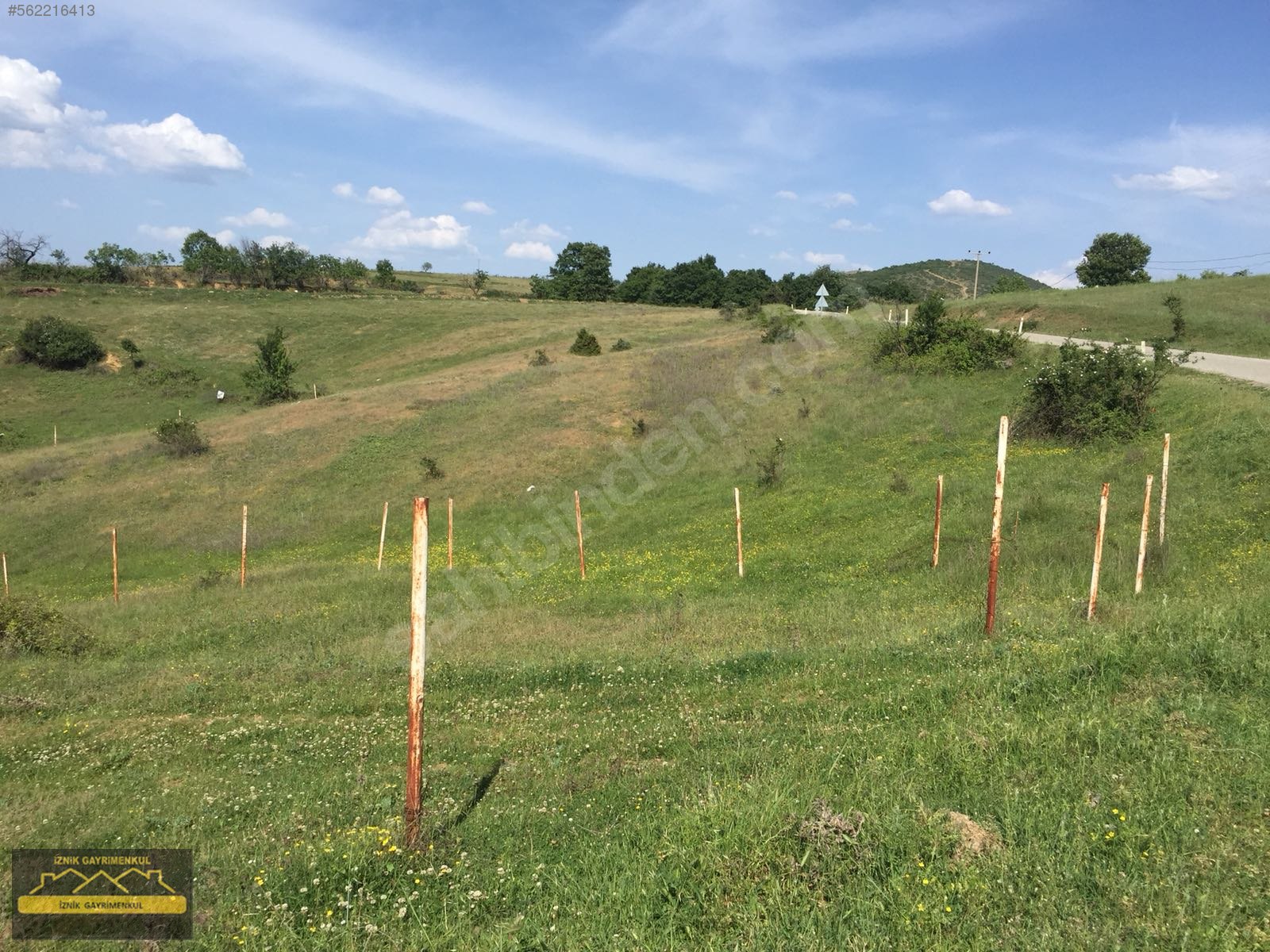 İZNİK ÇAMPINAR 5150M2 EV BUNGALOV VE RESTAURANT İÇİN UYGUN Satılık