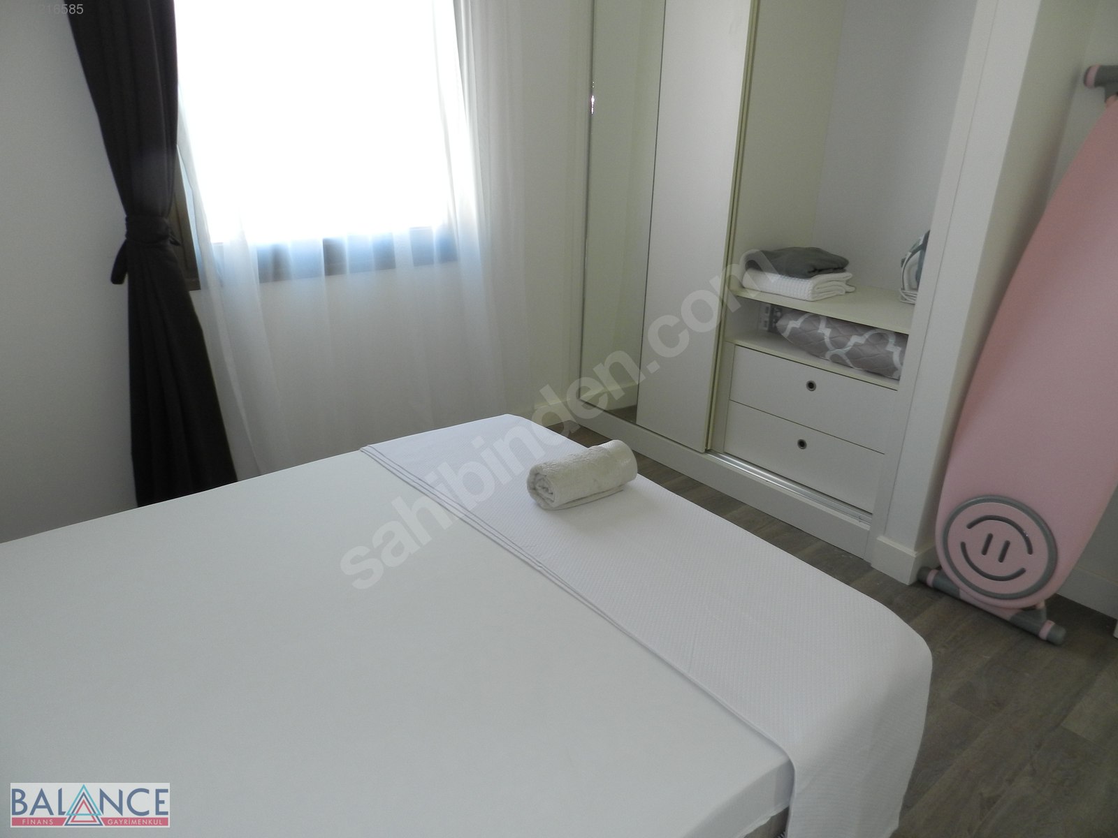 Bodrum�da Müstakil, Bahçeli, Havuzlu, Manzaralı Tripleks Villa