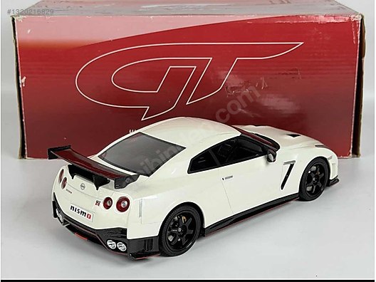 GT Spirit Diecast Model 1:18 Nissan Araba - 1320216829