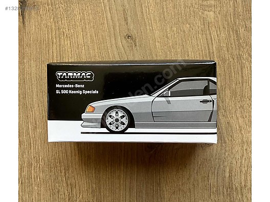 Tarmac Works Diecast Model 1:64 Mercedes Benz Araba - 1328216913