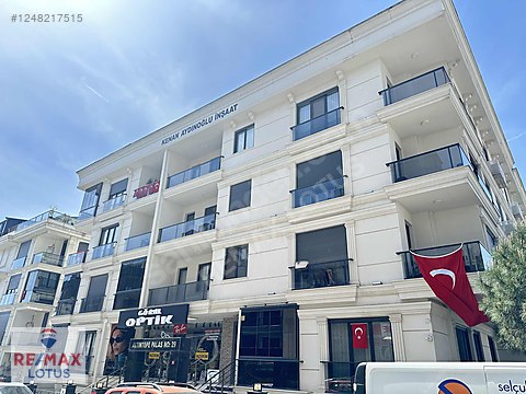 Altıntepe Cihadiye Caddesi Kapalı Otoparklı Kiralık 2+1 Daire