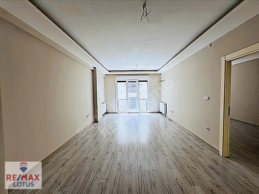Taşınmaya Hazır 2+1 Kapalı Otoparklı Altıntepe Cihadiye Cad