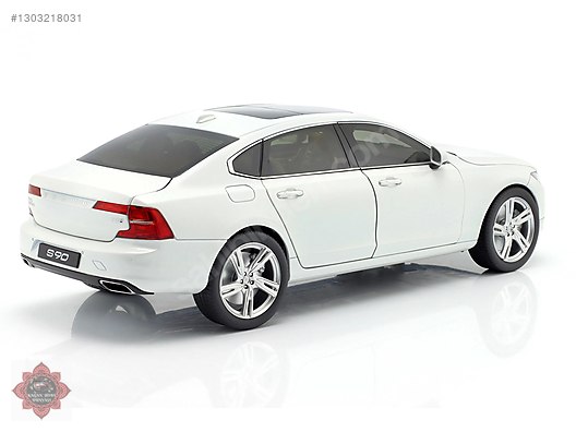 Paudi Diecast Model 1:18 Volvo Araba - 1303218031
