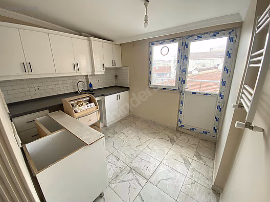 EMİN GAYRİMENKULDEN 15 TEMMUZDA KREDİYE UYGUN 1+1 ÇATI KATI #1285218285