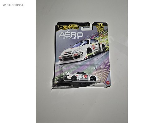 Hot Wheels Diecast Model 1:26 Nissan Araba - 1346218354