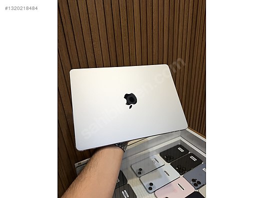 Apple Macbook / MacBook Air M4 16GB / 512GB Silver | 5 Aylık |17