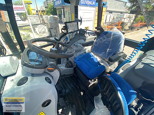 İş Makineleri & Sanayi / Tarım Makineleri / Traktör / New Holland / T5.100 EC