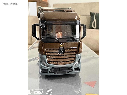 Mini GT Diecast Model 1:64 Mercedes Benz Araba - 1317219183