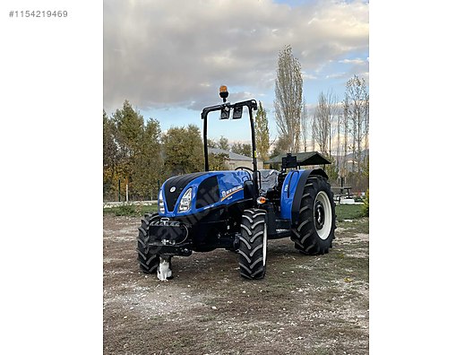 Machinery / Agricultural Machines / Tractors / New Holland / T3.60B