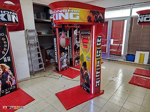 İkinci El ve Sıfır Alışveriş / Hobi & Oyuncak / Ticari Oyun Ürünleri / Boks Makinesi