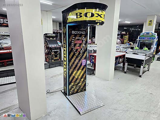 İkinci El ve Sıfır Alışveriş / Hobi & Oyuncak / Ticari Oyun Ürünleri / Boks Makinesi