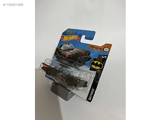 Hot wheels batmobile best sale 2018