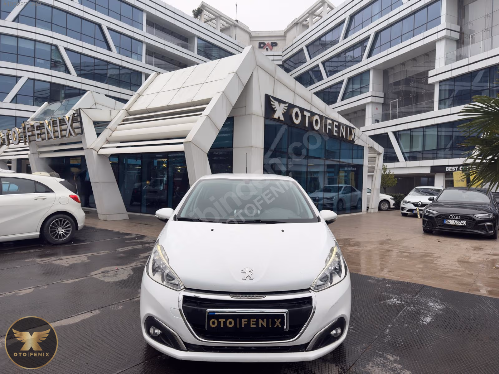 OTOFENİX 2017 PEUGEOT 208 1.6 BLUEHDI ACTİVE 122.000KM OTOMATİK