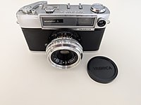 Yashica Minister D