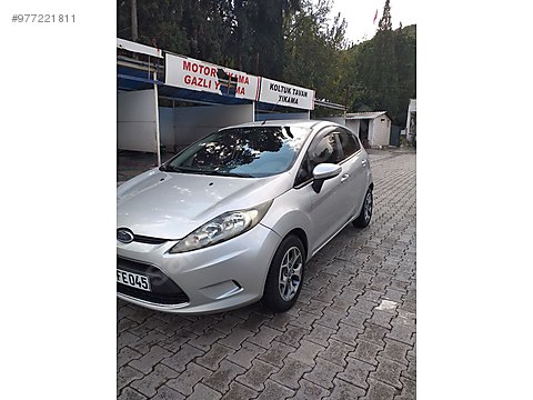 ford fiesta 1 4 tdci trend carsamba gunune kadar opsuyanlanmistir umit izmir sahibinden comda 977221811