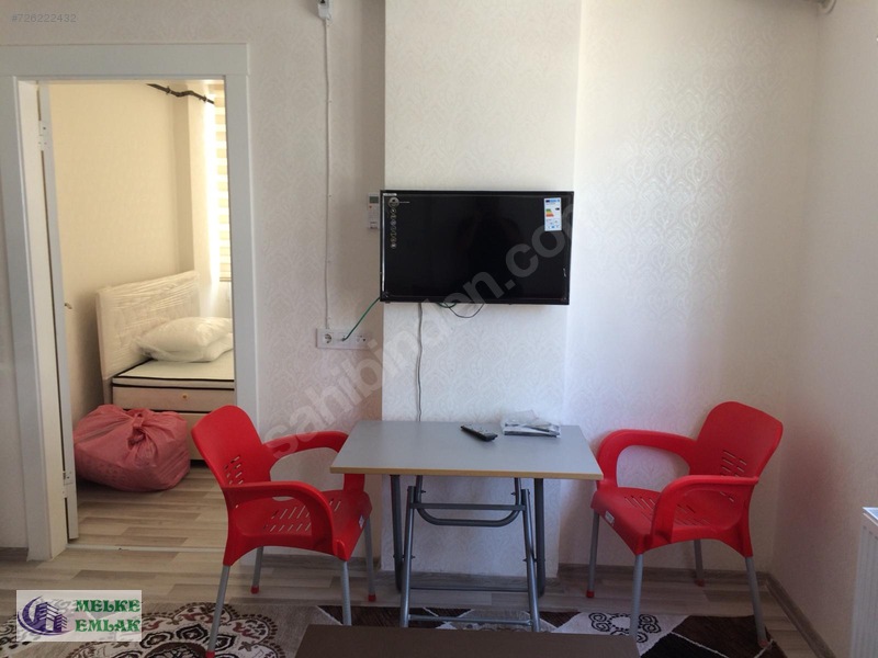 MELKE EMLAK�tan KİRALIK 1+1 LÜX DAİRE Kiralık Daire İlanları
