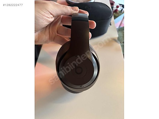 Used & Brand New Items / Cell Phones & Accessories / Accessories / Bluetooth Headphones