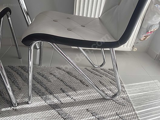 İkinci El ve Sıfır Alışveriş / Ev Dekorasyon / Mobilya / Mutfak / Sandalye