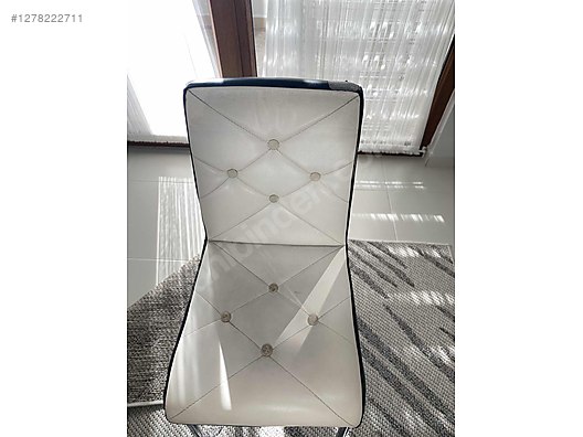 İkinci El ve Sıfır Alışveriş / Ev Dekorasyon / Mobilya / Mutfak / Sandalye