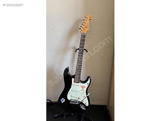 İkinci El ve Sıfır Alışveriş / Müzik / Müzik Aletleri / Telli Çalgılar / Gitar / Elektro