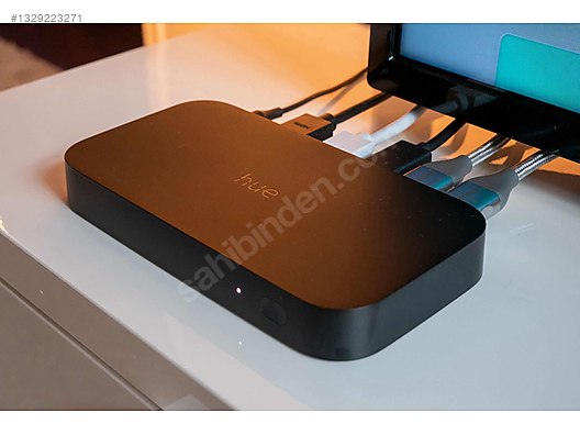 Philips Hue Play HDMI Sync Box 4K | Tüm Aksesuarları Eksiksiz